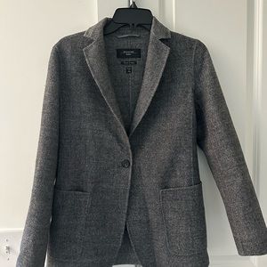 Grey blazer